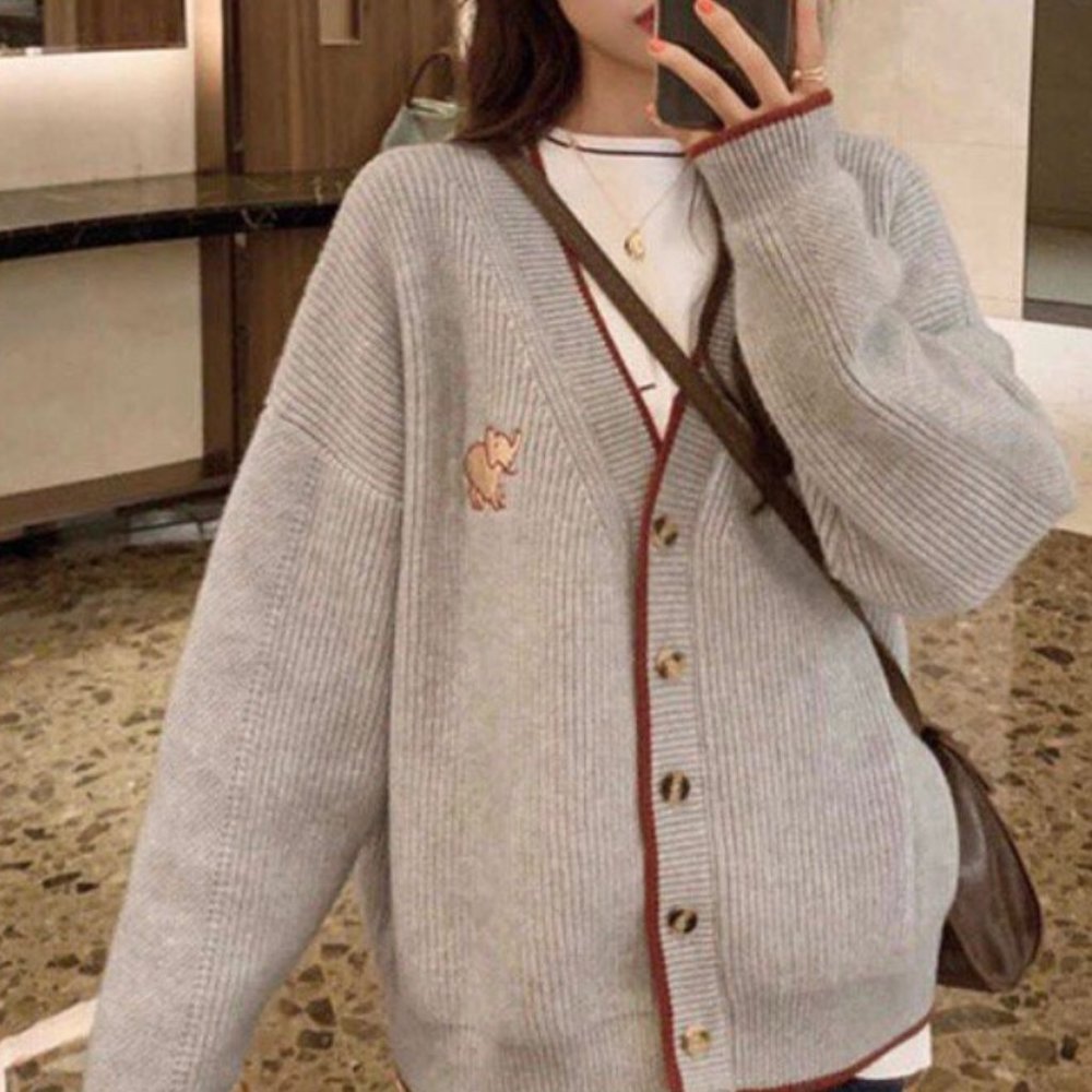 Grey and red knit cardigan with elephant mark